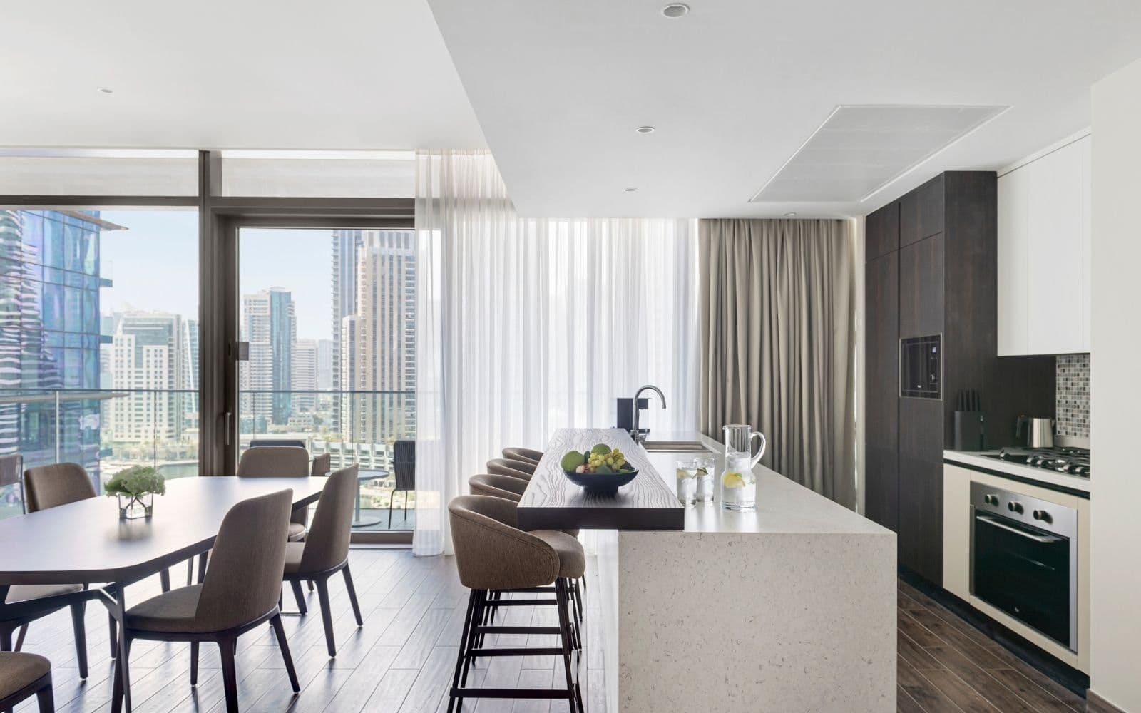 Jumeirah Living Marina Gate development